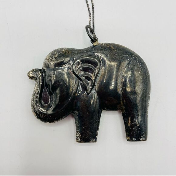 Vintage Silver 3-D Elephant Long Chain Necklace - Picture 3 of 3